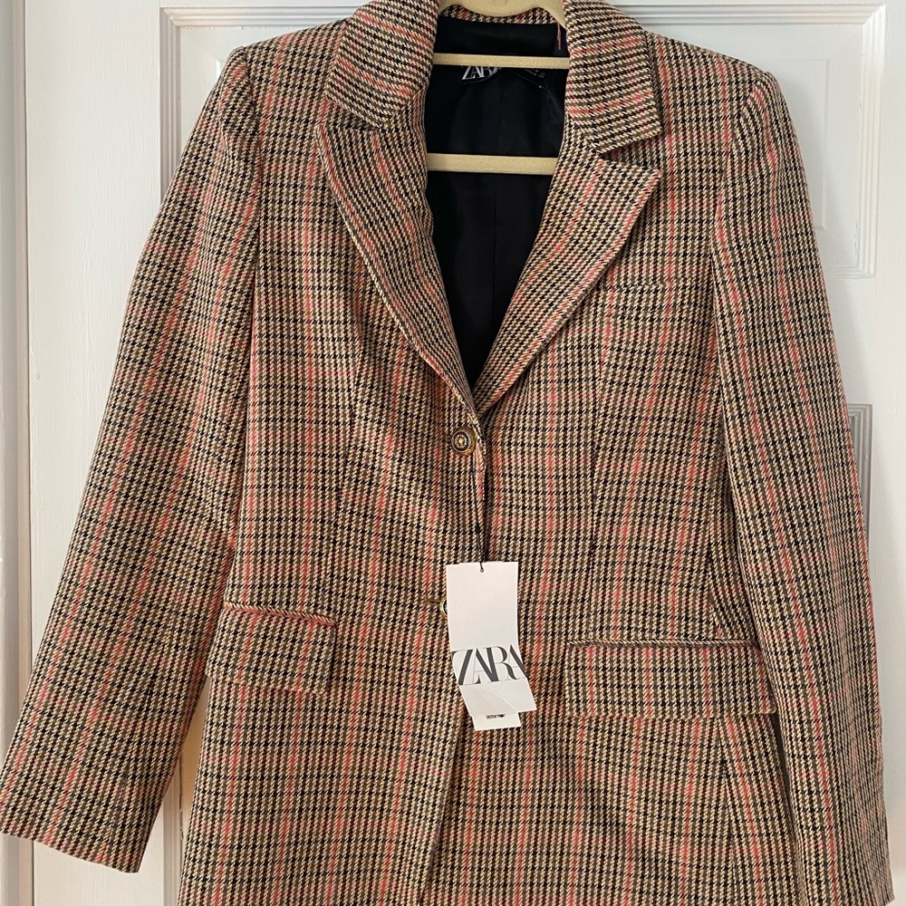 Zara Women's Checkered Blazer - Black, Brown, and Red